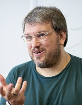 Erzsébet Strausz
